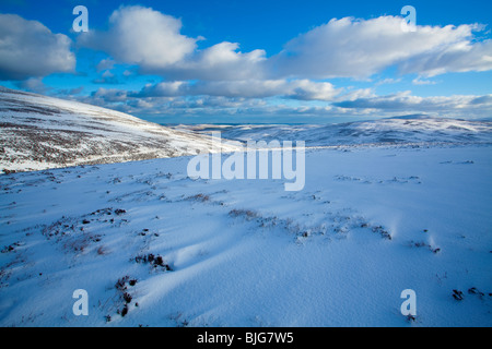 England, Northumberland, Northumberland National Park. Schnee auf den Cheviot Hills in der Nähe von Kamm fiel und das Breamish-Tal. Stockfoto