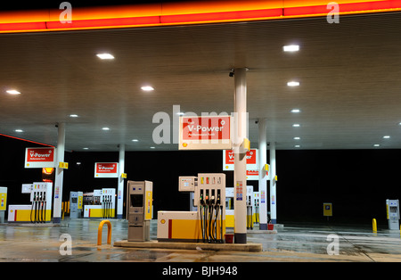 Shell-Tankstelle. Stockfoto