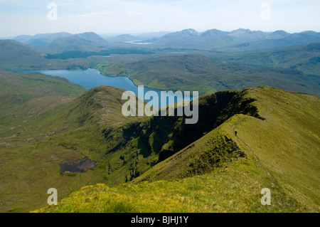 Killary Harbour aus dem Osten Südgrat Mweelrea Berg, County Mayo, Irland Stockfoto