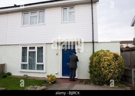 Britische Eisen- und Stahl-Haus nach der Renovierung - finden BJJRW2 Sie ein weiteres Beispiel vor Sanierung Stockfoto