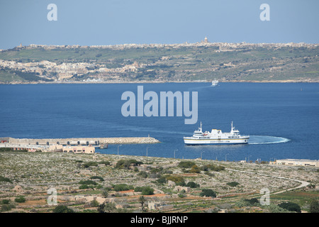 Blick über den North Comino-Kanal in Richtung Gozo Malta Stockfoto