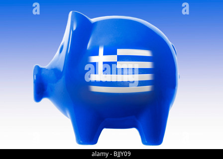 Sparschwein mit einer griechischen Flagge und Euro Münze, die symbolisch für Griechenlands Rettung Politik Stockfoto