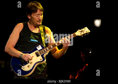 Britischer Sänger und Songwriter Chris Rea live Auftritt in der Konzerthalle im KKL in Luzern, Schweiz, Europa Stockfoto