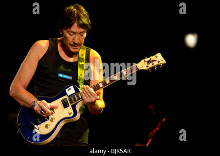 Britischer Sänger und Songwriter Chris Rea live Auftritt in der Konzerthalle im KKL in Luzern, Schweiz, Europa Stockfoto