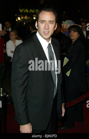 NICOLAS CAGE das Leben des DAVID GALE LA PREM UNIVERSAL STUDIOS HOLLYWOOD LOS ANGELES USA 18. Februar 2003 Stockfoto