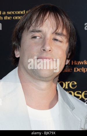 RICHARD LINKLATER vor Sonnenuntergang 2004 L.A. FILM CINERAMA DOME HOLLYWOOD LOS ANGELES USA 27. Juni 2004 Stockfoto