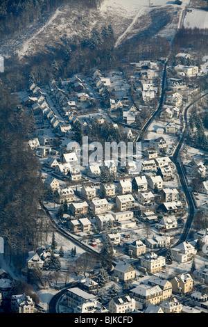 Luftaufnahme, Meschede im Schnee im Winter, North Rhine-Westphalia, Deutschland, Europa Stockfoto