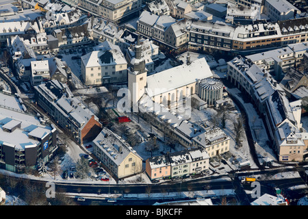 Luftaufnahme, Meschede im Schnee im Winter, North Rhine-Westphalia, Deutschland, Europa Stockfoto