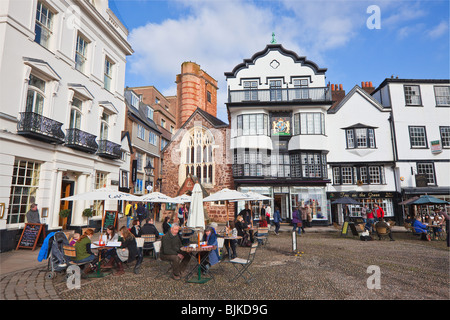 Kathedrale in der Nähe, Exeter, Devon, Cafe, alten Gebäuden, historischen, Tudor, Freizeit, Englisch, alte, malerische, Architektur Stockfoto