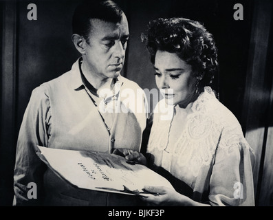 DER SÜNDENBOCK (1959) ALEC GUINNESS ROBERT HAMER (DIR) 001 Stockfoto