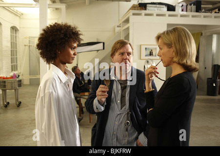 DESERT FLOWER (2009) Liya Kebede, Timothy SPALL, Juliet Stevenson SHERRY HORMAN (DIR) 001 Stockfoto