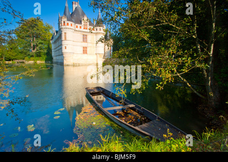 D'Azay-le-Rideau, Loiretal, Frankreich, Schloss erbaut im Mittelalter, Fluss Indre Stockfoto