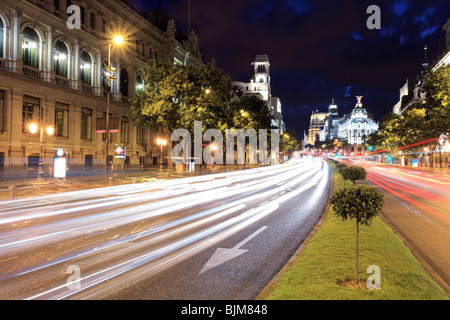 Gran via Straße in Madrid bei Nacht Stockfoto