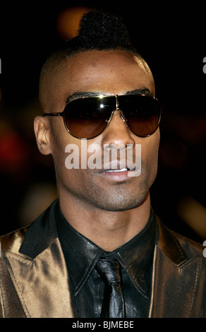 SIMON WEBBE der britischen FILM-PREMIERE von I AM LEGEND ODEON LEICESTER SQUARE LONDON ENGLAND 19. Dezember 2007 Stockfoto