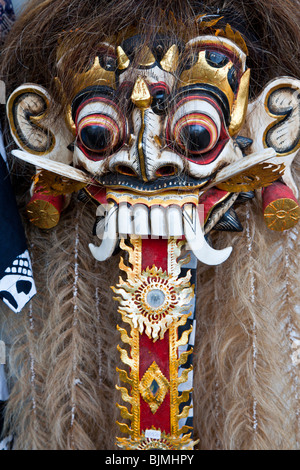 St. Augustine, FL - Jan 2009 - Voodoo Mask für Verkauf im Shop im touristischen Zentrum von St. Augustine, Florida Stockfoto