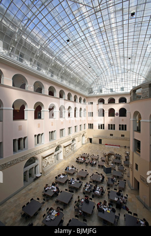 Hof in die wichtigsten Gebäude der Universität Zürich, Schweiz Stockfoto