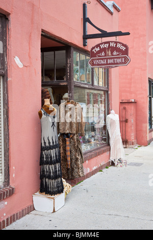 St. Augustine, FL - Jan 2009 - Vintage Boutique im historischen Einkaufsviertel St. Augustine, Florida Stockfoto