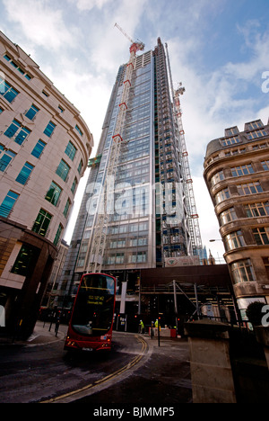 Heron-Tower im Bau am Bishopsgate, gesehen von Houndsditch Stockfoto