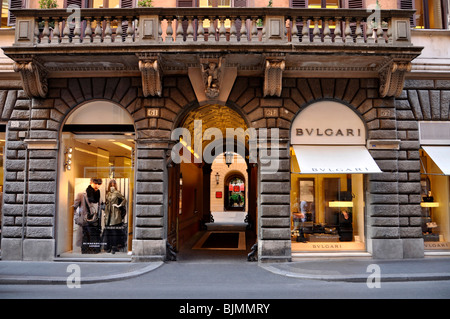 Burberry-Mode, Juwelier Bulgari, Via dei Condotti, Rom, Latium, Italien, Europa Stockfoto