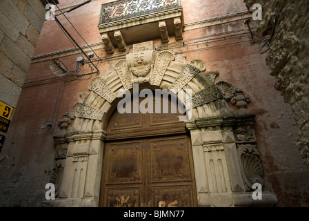 Italien, Kalabrien, Tropea, Altstadthaus, Tor | Italien, Kalabrien, Tropea, Altstadt Stockfoto