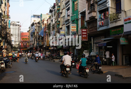 Verkehr auf den Straßen von Saigon oder Ho-Chi-Minh-Stadt in Vietnam Stockfoto