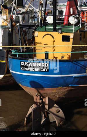 Jakobsmuscheln-Fischerboot im Hafen von Kirkudbright Stockfoto