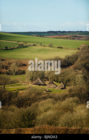 Castell Henllys rekonstruiert Eisenzeit Wallburg Runde Häuser, Pembrokeshire West Wales UK Stockfoto