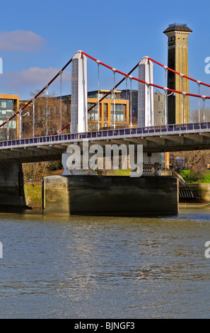 Chelsea Bridge, London, Vereinigtes Königreich Stockfoto