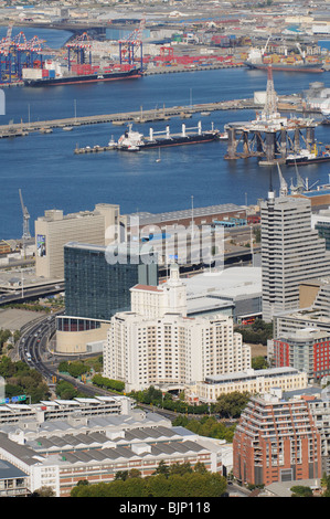 Kapstadt Zentrum Vorland Stadtgebäude mit im Hintergrund der Hafen von Kapstadt western Cape Südafrika Stockfoto