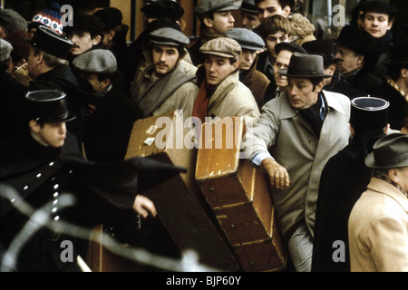 HERR KLEIN (1976) ALAIN DELON JOSEPH LOSEY (DIR) MKLI 003 Stockfoto