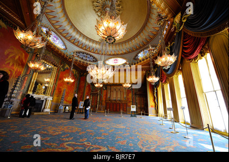 Das Musikzimmer im Inneren der Royal Pavilion - Brighton, UK Stockfoto