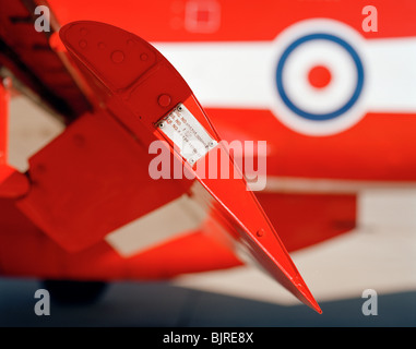 Profil von einer BAE Systems Hawk Flügel flattern für Kunstflug auf einem Red Arrows Flugzeuge verwendet. Stockfoto