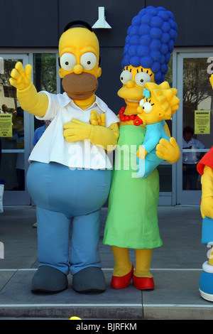 HOMER SIMPSON MARGE SIMPSON MAGGIE SIMPSON TAG ERSTAUSGABE VON DIE SIMPSONS STEMPELT UNS POSTAL SERVICE CENTURY CITY LOS ANGELES Stockfoto