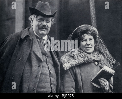 G.K. Chesterton, 1874 - 1936. Englisch Thema, hier mit seiner Frau Frances Blogg. Stockfoto