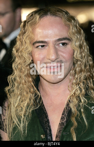 JOHN GALLIANO CANNES 2005 CANNES Frankreich 17 Mai 2005 Stockfoto