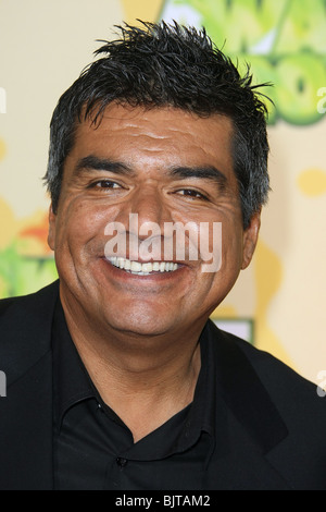 GEORGE LOPEZ NICKELODEON KIDS CHOICE AWARDS 2009 WESTWOOD LOS ANGELES CA USA 28 März 2009 Stockfoto