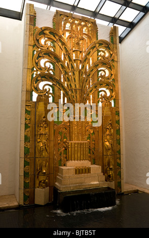 Das 1929 Fenster Gitter aus dem Norris Theater, Norristown, Pennsylvania. Auf dem Display auf die Wolfsonian, Miami, USA. Stockfoto