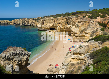 Portugal, Algarve, einem der einsamen Strände in der Nähe von Albufeira, Praia da coelha Stockfoto