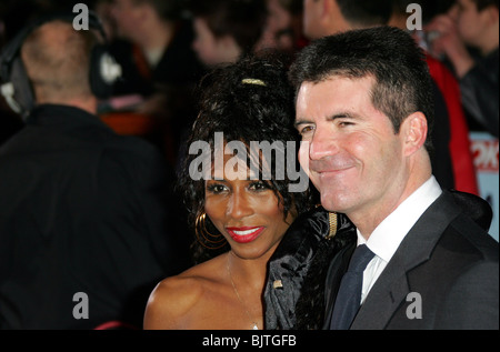 SINITTA & SIMON COWELL NATIONAL TELEVISION AWARDS 2006 die ROYAL ALBERT HALL LONDON ENGLAND 31. Oktober 2006 Stockfoto