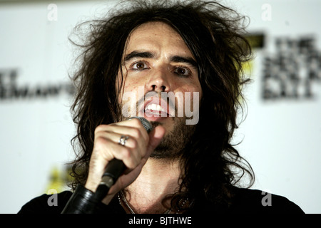 RUSSELL BRAND die geheimen POLICEMANS BALL der ROYAL ALBERT HALL LONDON ENGLAND 14. Oktober 2006 Stockfoto