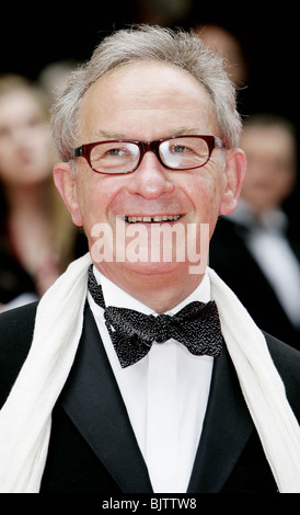 SIMON SCHAMA 2007 BRITISH ACADEMY TELEVISION AWARDS der LONDON PALLADIUM LONDON ENGLAND 20. Mai 2007 Stockfoto