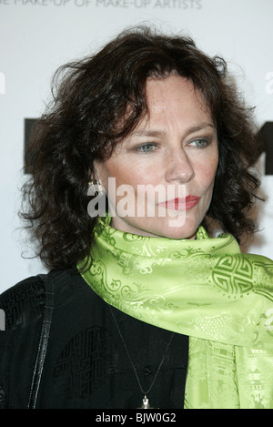 JACQUELINE BISSET AVIATOR FILM PREMIERE CHINESE THEATRE HOLLYWOOD LOS ANGELES USA 1. Dezember 2004 Stockfoto