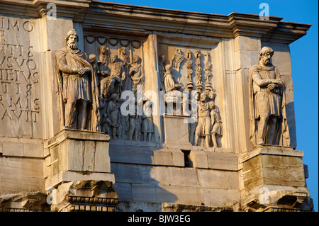 Detail aus dem Bogen von Constantine. Rom Stockfoto