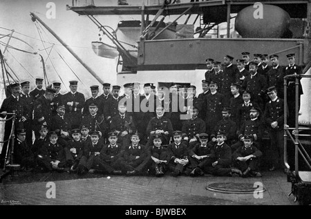 Admiral Lord Walter Kerr und seine Offiziere auf dem Achterdeck von seinem flaggschiff HMS 'Majestic', 1896 Künstler: Gregory & Co. Stockfoto