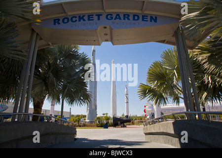 Eingang zum Rocket Garden am Kennedy Space Center Visitor Complex in Florida Stockfoto