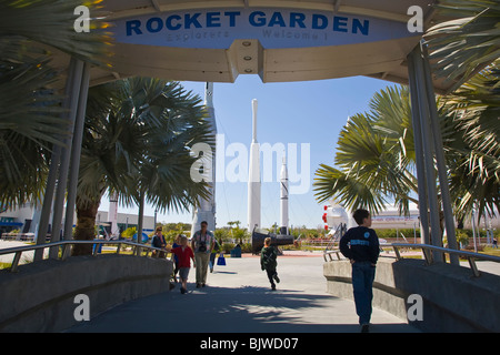 Eingang zum Rocket Garden am Kennedy Space Center Visitor Complex in Florida Stockfoto