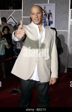 VIN DIESEL der Schnuller-FILM PREMIERE EL CAPITAN THEATRE HOLLYWOOD LOS ANGELES USA 1. März 2005 Stockfoto