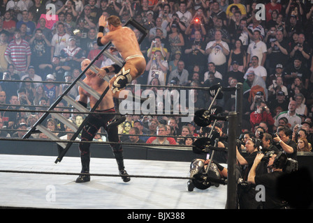 KANE WRESTLEMANIA 21 geht HOLLYWOOD STAPLES CENTER in LOS ANGELES USA 3. April 2005 Stockfoto