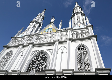 Fassade der Kirche El Carmen an der Via España, El Cangrejo, Panama-Stadt, Panama Stockfoto