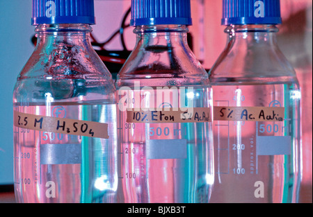 Medizinische Forschung & Entwicklungslabor, immunologischen Labor, AIDS-Forschung, Detail-Labor-Equipment. Stockfoto